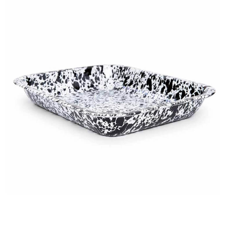 https://www.roveandswig.com/cdn/shop/products/enamelware-crow-canyon-home-splatter-enamel-large-roaster-black-splatterware-D34BLM-F_04c532ef-ed40-46de-9612-51005bfff380_2000x.jpg?v=1615792703